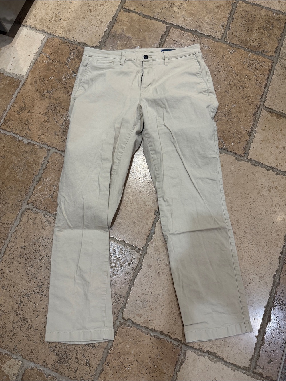 Men’s vineyard vines khakis